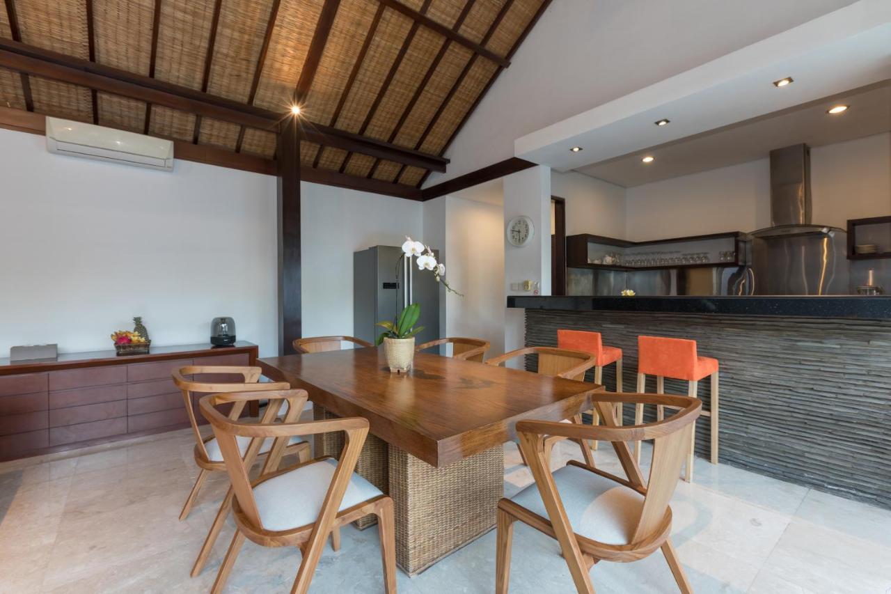 Villa Litera เซมินยัค ภายนอก รูปภาพ